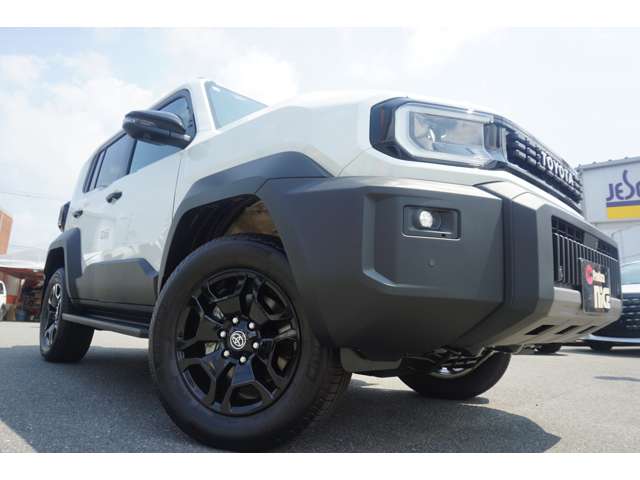 Toyota Land Cruiser FJ 8