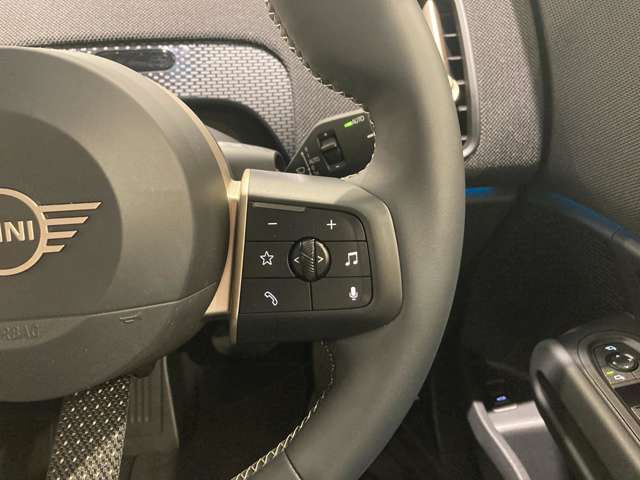 MINI Countryman 7