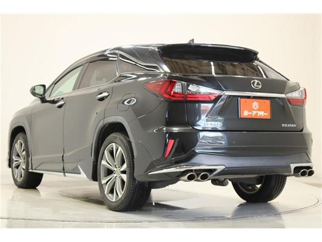 Lexus RX 11