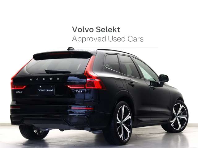 Volvo XC60 8