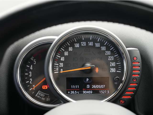 MINI Crossover 5