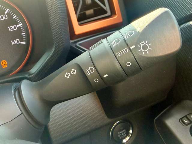 Daihatsu Taft 11