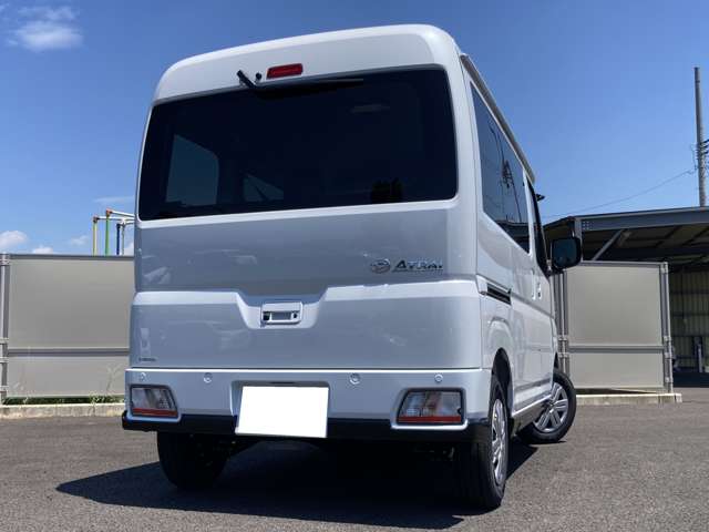Daihatsu Atrai 6