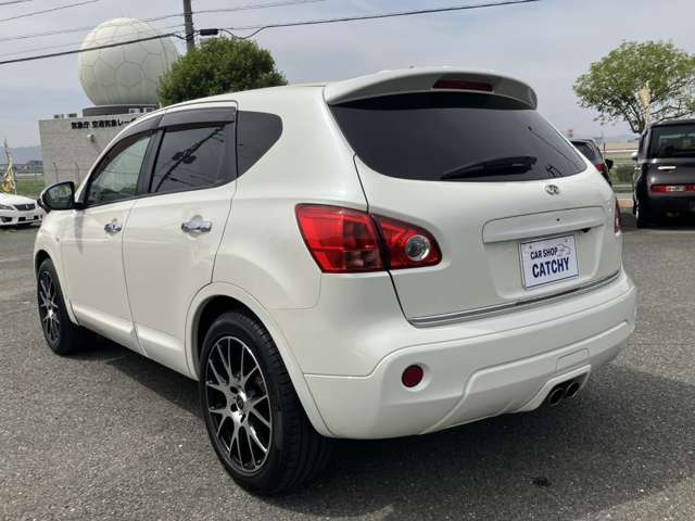 Nissan Dualis 5