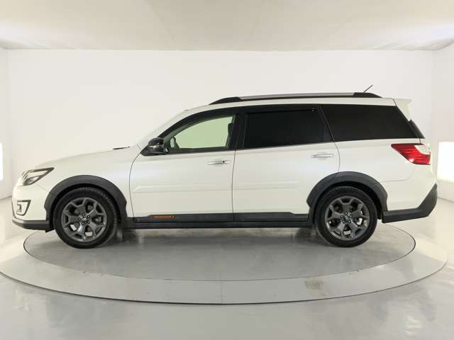 Subaru Exiga Crossover7 7