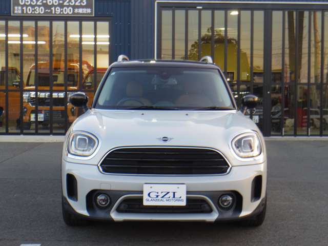 MINI Crossover 9