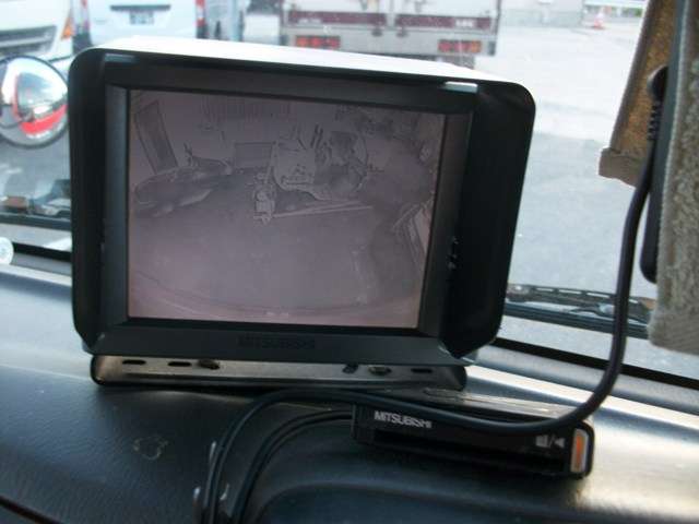 Mazda Titan Dash 5