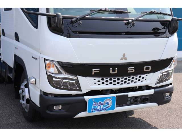 Mitsubishi Fuso Canter 12