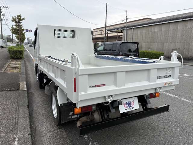 Mitsubishi Fuso Canter 12