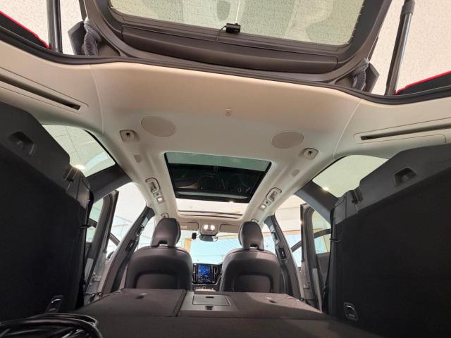 Volvo XC60 6