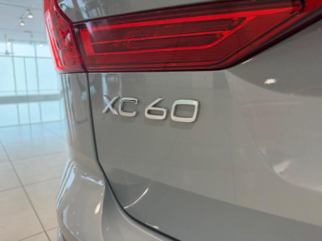 Volvo XC60 8