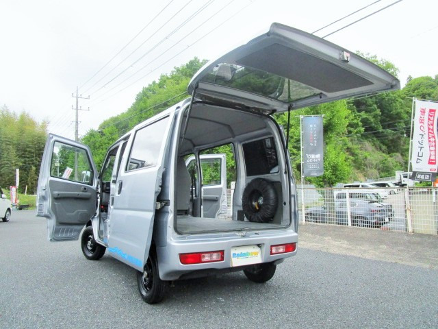 Mitsubishi Minicab MiEV 8