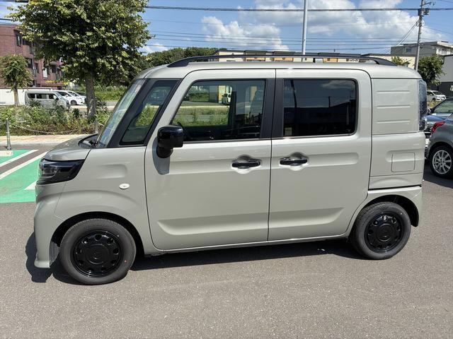 Suzuki Spacia Base 5
