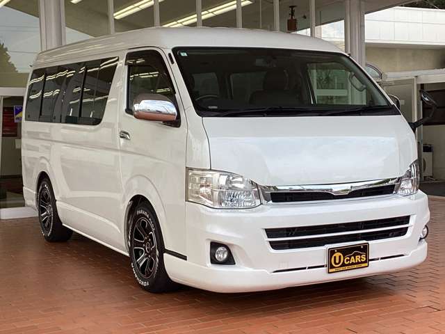 Toyota Hiace 11