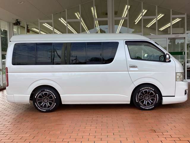 Toyota Hiace 10