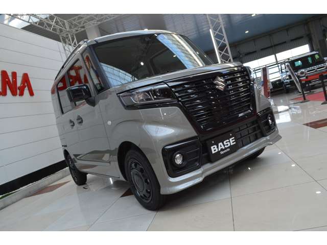 Suzuki Spacia Base 5