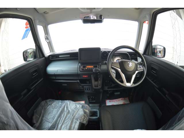 Suzuki Spacia Base 6