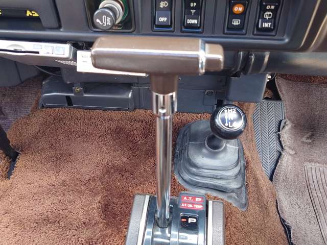 Toyota Land Cruiser 60 3