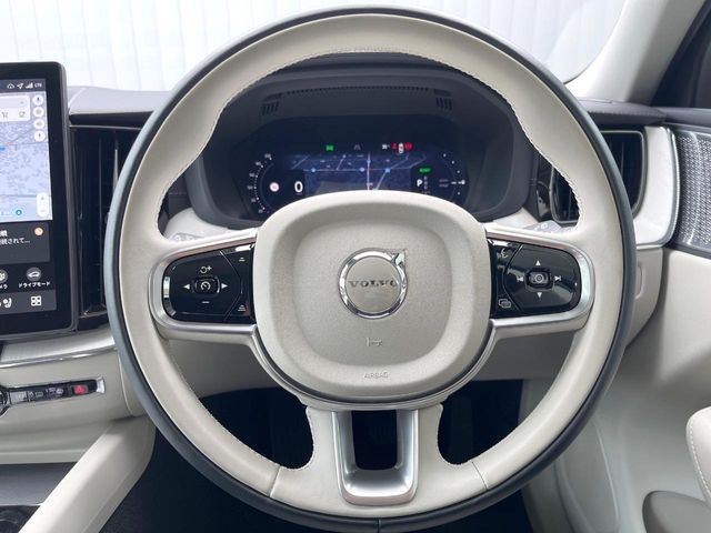Volvo XC60 12