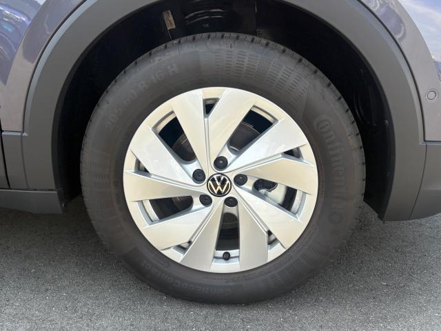 Volkswagen T-Cross 12