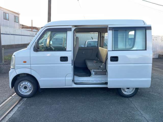 Suzuki Every 8
