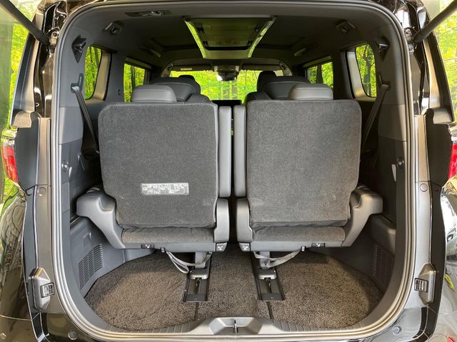 Toyota Alphard 11