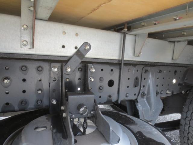 Mitsubishi Fuso Canter 12