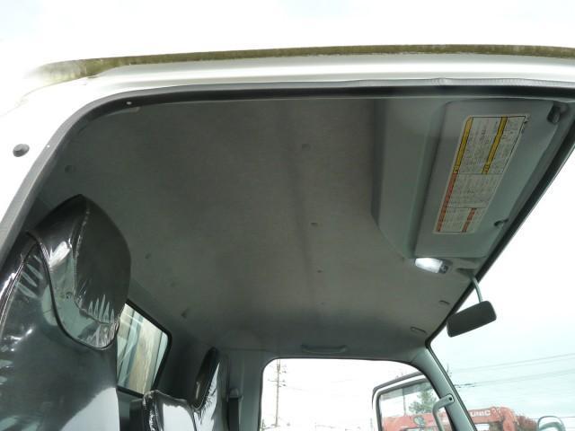 Mitsubishi Fuso Canter 12