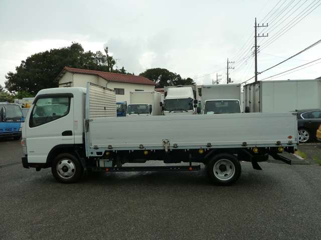 Mitsubishi Fuso Canter 4