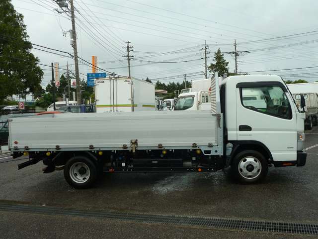 Mitsubishi Fuso Canter 5