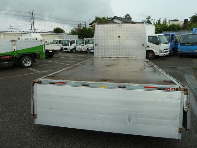 Mitsubishi Fuso Canter 10
