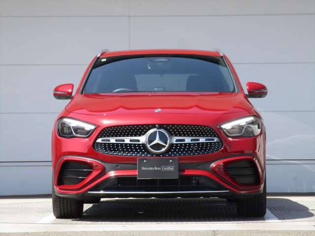 Mercedes-Benz GLA-Class 2