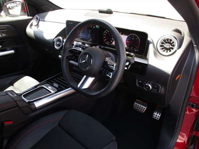 Mercedes-Benz GLA-Class 9