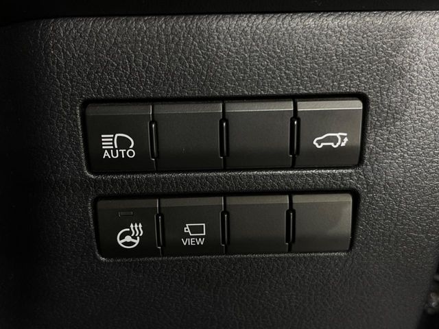 Lexus NX 5