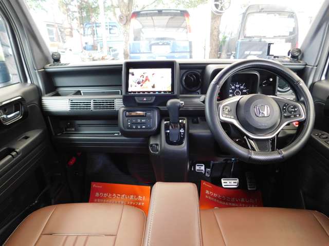 Honda N-VAN 9