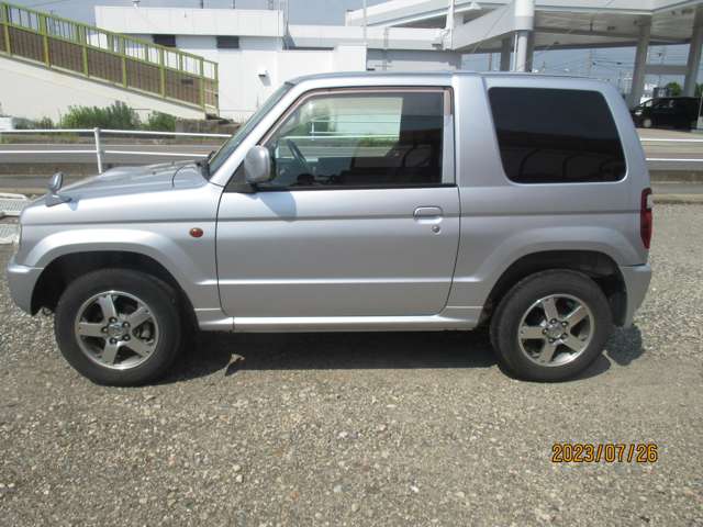 Mitsubishi Pajero Mini 6