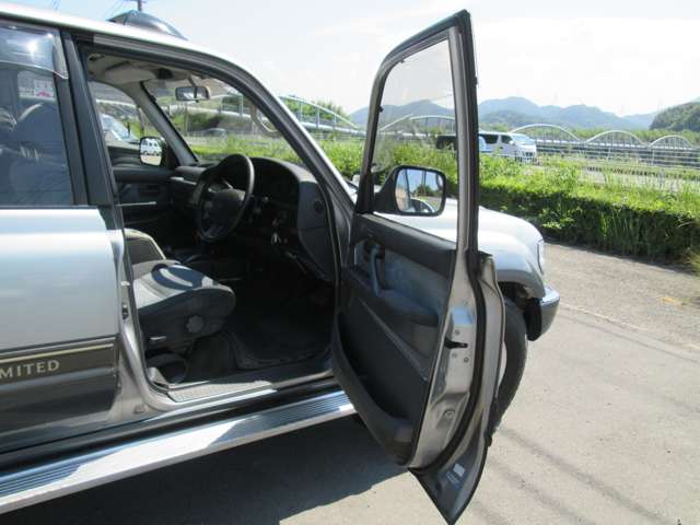 Toyota Land Cruiser 80 12