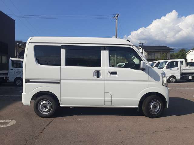 Nissan NV100 Clipper 9