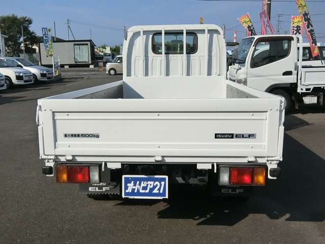 Isuzu Elf 5