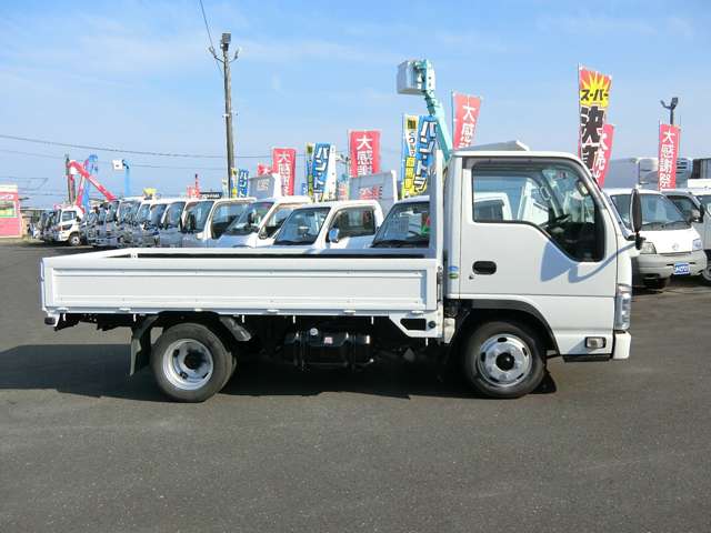 Isuzu Elf 9