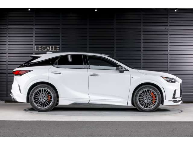 Lexus RX 7
