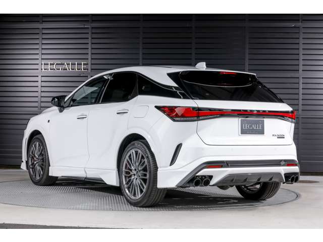 Lexus RX 10