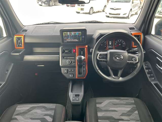 Daihatsu Taft 2