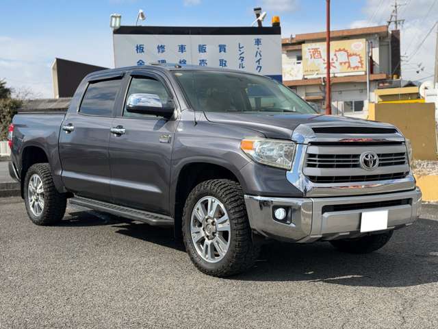 Toyota Tundra 3