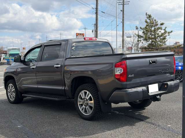 Toyota Tundra 9