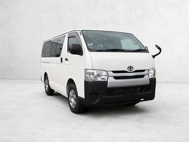 Toyota Hiace Van 3
