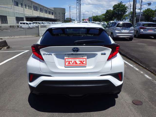 Toyota C-HR 6