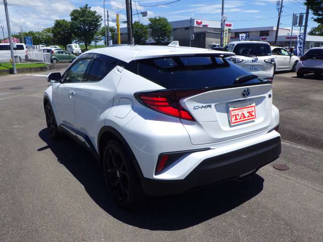 Toyota C-HR 7