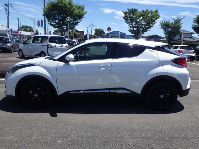 Toyota C-HR 8