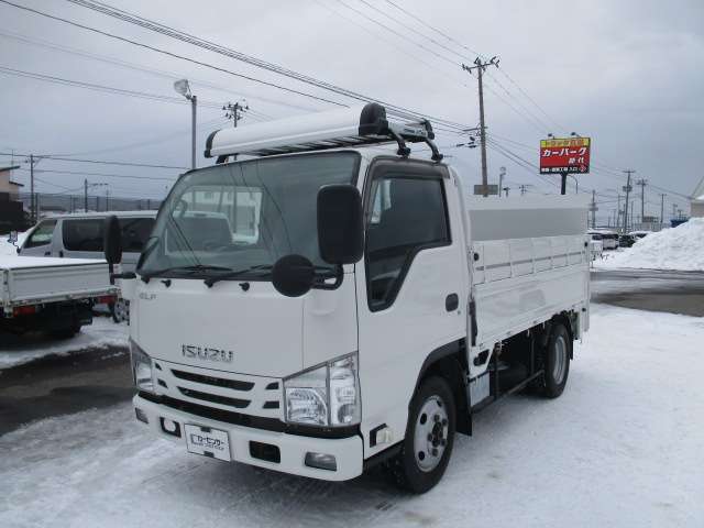 Isuzu Elf 3